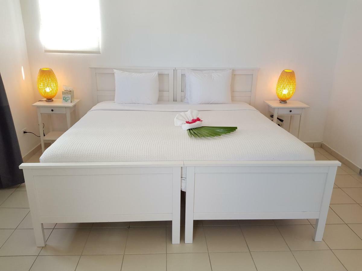 Turtle'S Nest Beach Resort Meads Bay Dış mekan fotoğraf